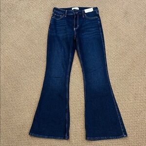 NEW Abercrombie & Fitch The Vintage Flare High Rise size 27 (4R)
